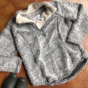 Sherpa pullover NWT